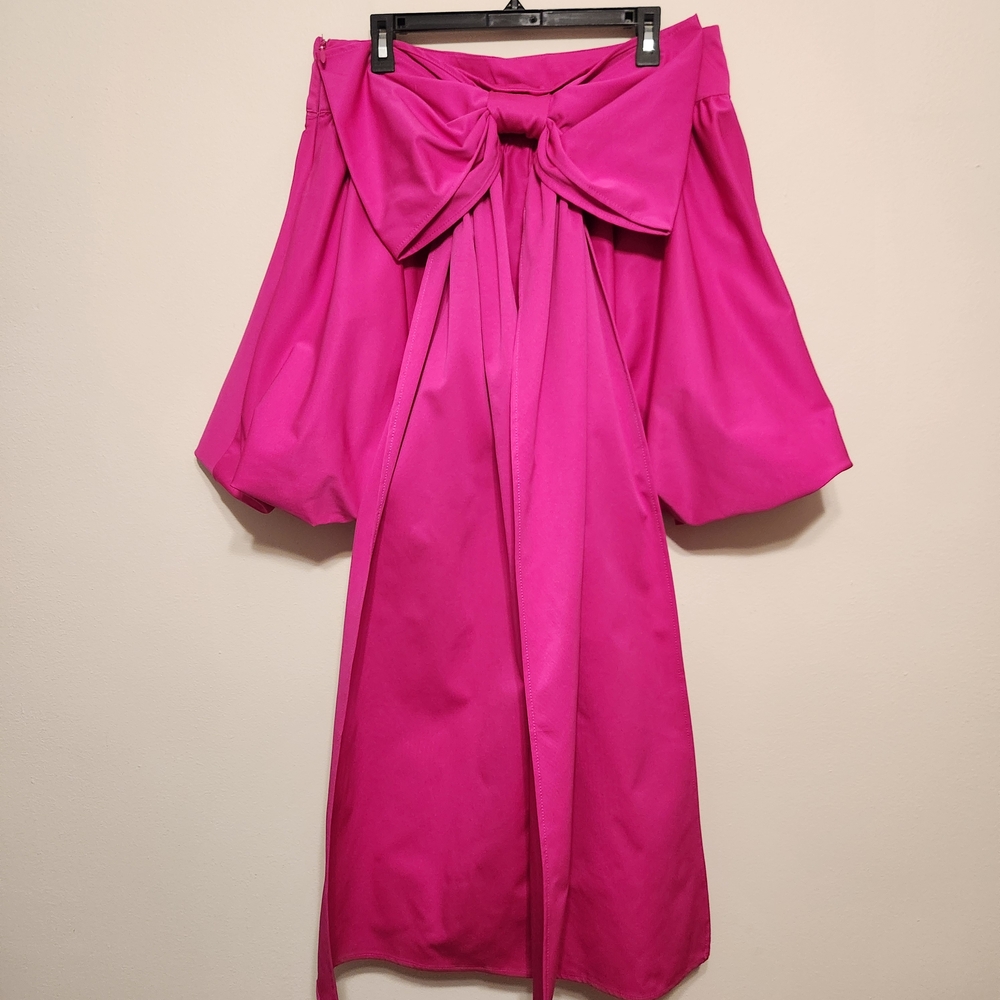 NWT NY&Co. Bright Pink Bubble Hem Skirt